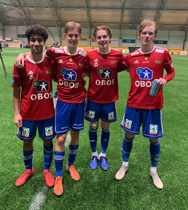 Her er de 4 juniorene som spilte mot Gjelleråsen i kveld. Fra venstre Yossef Ibrahim, Emil Tjøstheim, Abel Stensrud og Christoffer Angell. 